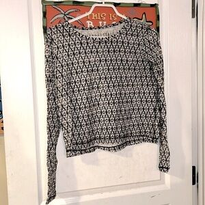 ❤️ 2/$15 AEROPOSTALE PATTERN LONG SLEEVE